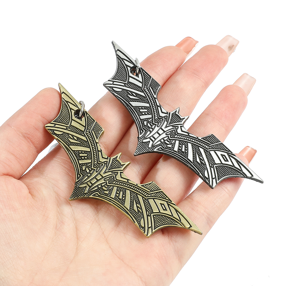 Bat Pendants Keychain Toy Supe – Car Accessories For Women Bewertung und Preis