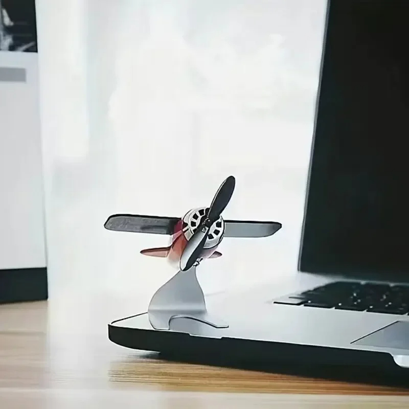 Solar Airplane Creative Men's  – Car Accessories For Women Bewertung und Preis